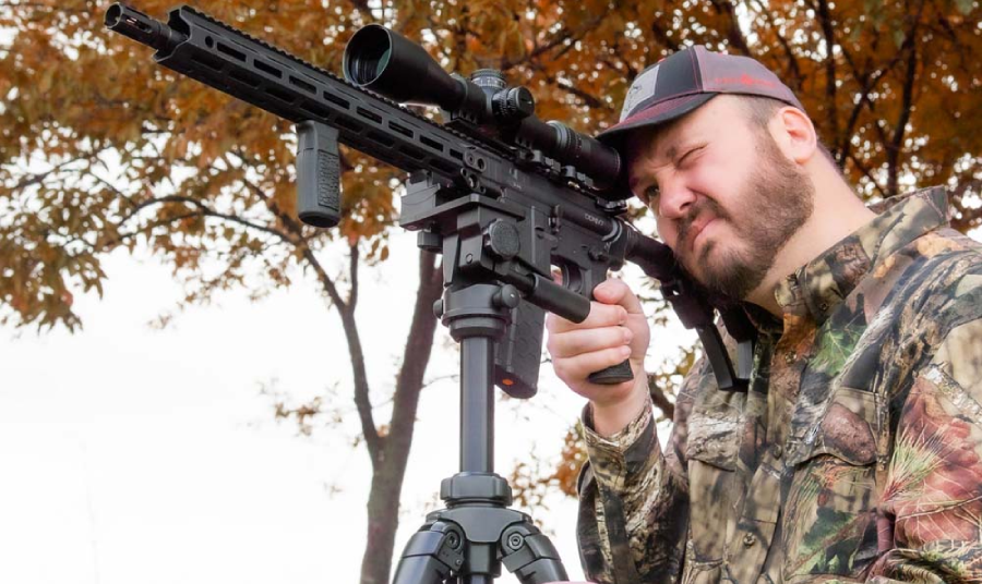 Carbon Fiber vs. Aluminum Tripods